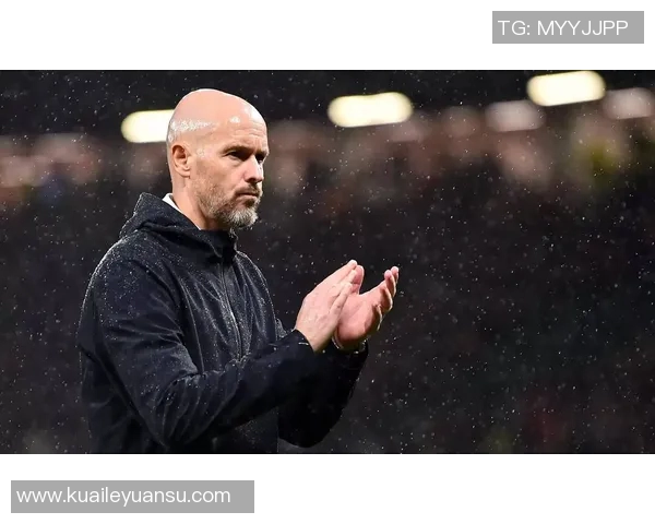 滕哈赫下课!曼联宣布与队史传奇分道扬镳