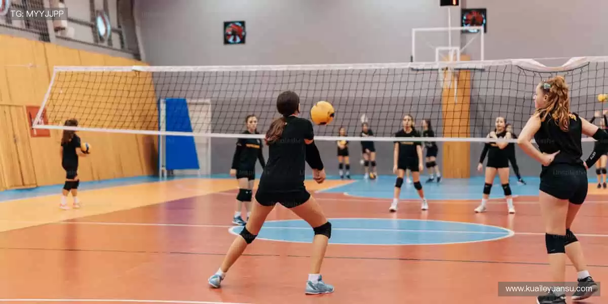 汗水与荣耀同在，见证冠军诞生的瞬间！⚽